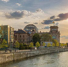 Deutscher Bundestag im Abendlicht Deutscher Bundestag im Abendlicht